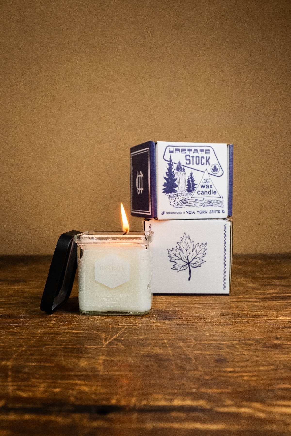 Terhune Apple Orchard - NY Made Coconut Wax Candle - Clear