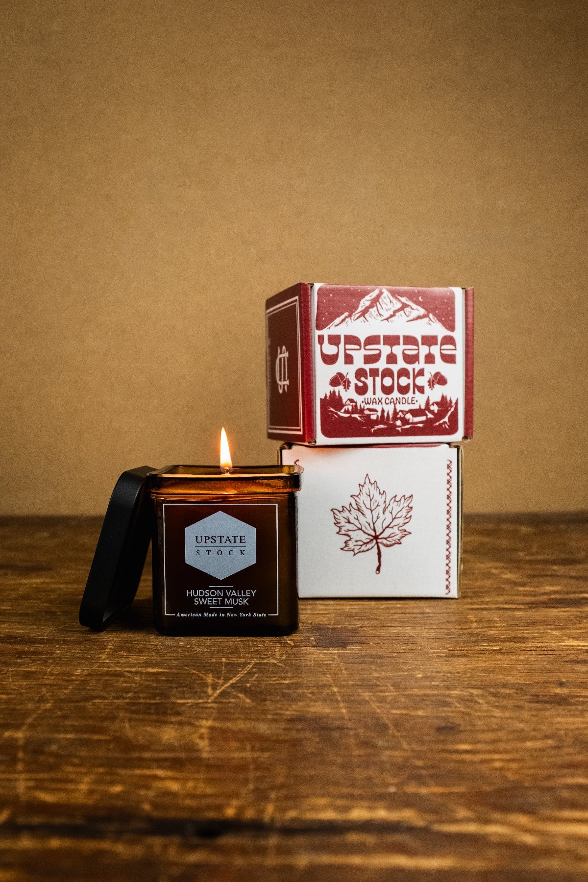 Minnewaska Flowering Dogwood - NY Made Coconut Wax Candle - Amber